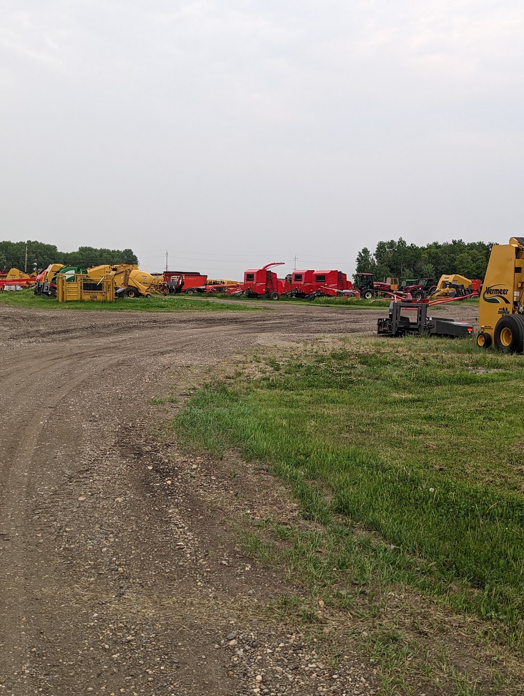 H & L Motors | Cochrane St, Glenboro, MB R0K 0X0, Canada | Phone: (204) 827-2112