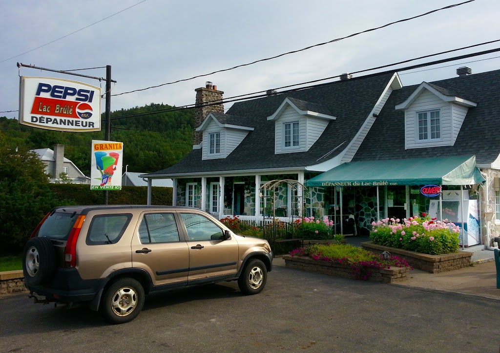 Dépanneur du Lac Brûlé | 262 Rue Principale, Saint-Aimé-des-Lacs, QC G0T 1S0, Canada | Phone: (418) 439-2674