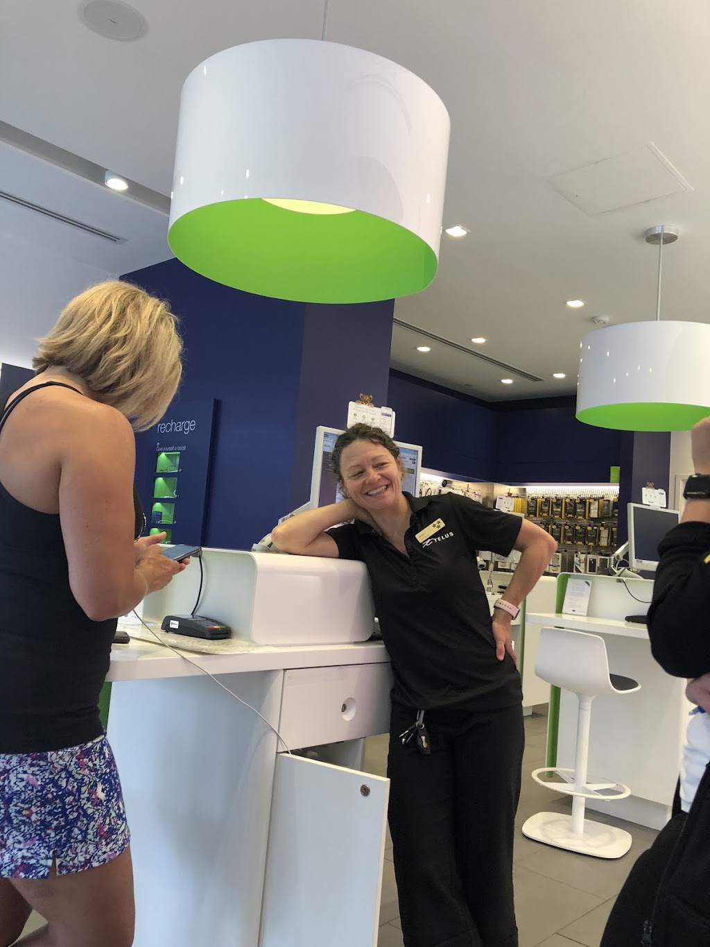 TELUS | 7015 Nesters Rd UNIT 211, Whistler, BC V8E 0X1, Canada | Phone: (604) 938-3269