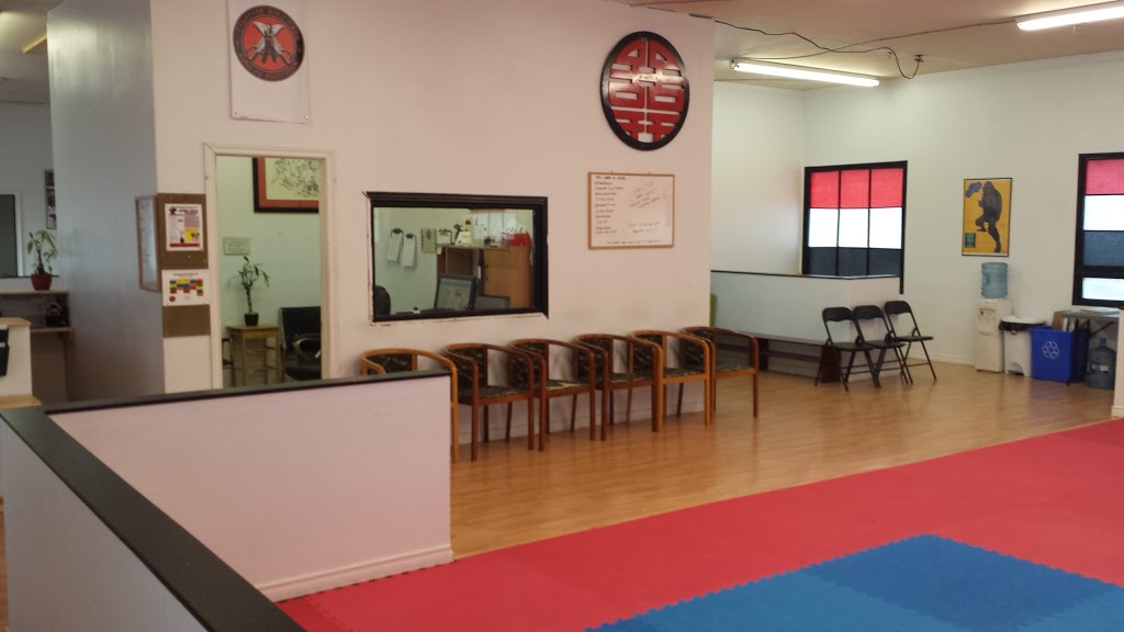 Breakthrough Martial Arts & Fitness | 1264 Victoria St N, Kitchener, ON N2B 3C9, Canada | Phone: (519) 208-2112