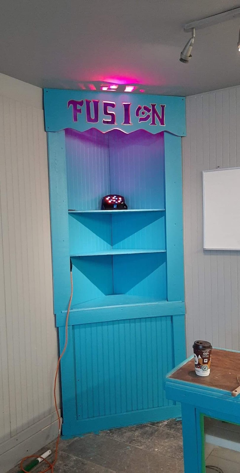 Boutique Fusion Friperie /Studio | 2046 QC-112, Saint-Césaire, QC J0L 1T0, Canada | Phone: (450) 330-2860