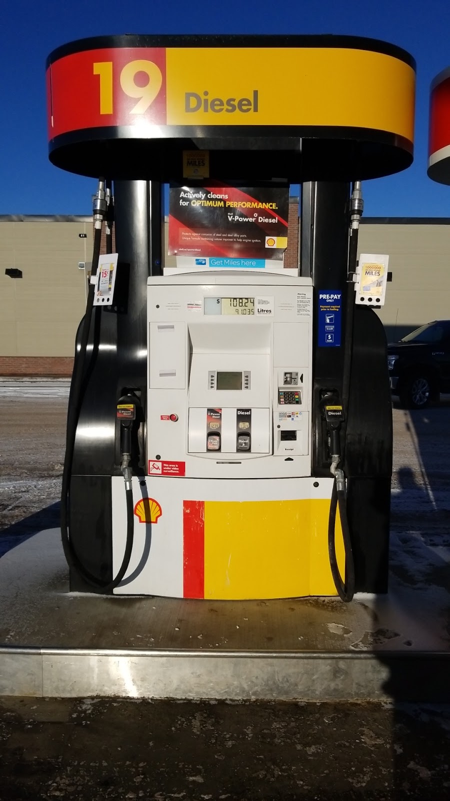 Shell | 127 Leva Ave #100, Red Deer, AB T4E 1B2, Canada | Phone: (403) 346-9230