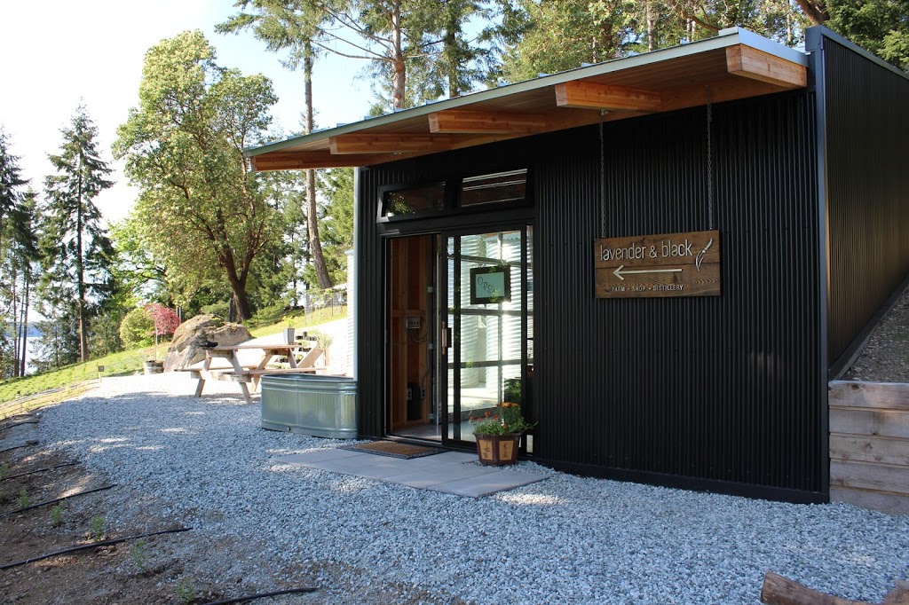 Lavender and Black Aromatic Fields | 256 Pringle Farm Rd, Salt Spring Island, BC V8K 2Y2, Canada | Phone: (778) 875-1877