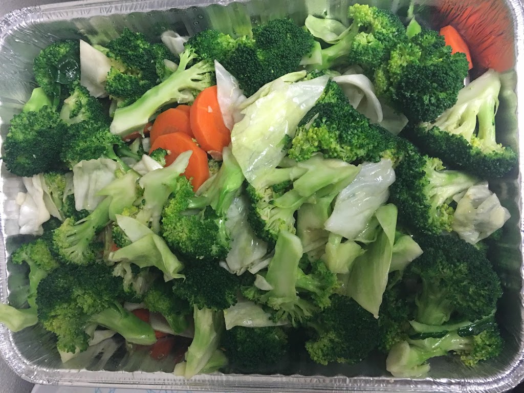 Famous Wok | 2960 Kingsway Dr, Kitchener, ON N2C 1X1, Canada | Phone: (519) 893-8930