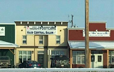 Hair Central Salon Inc. (Hair by Carla) | 6214 B 46 St, Olds, AB T4H 1M6, Canada | Phone: (403) 556-4140