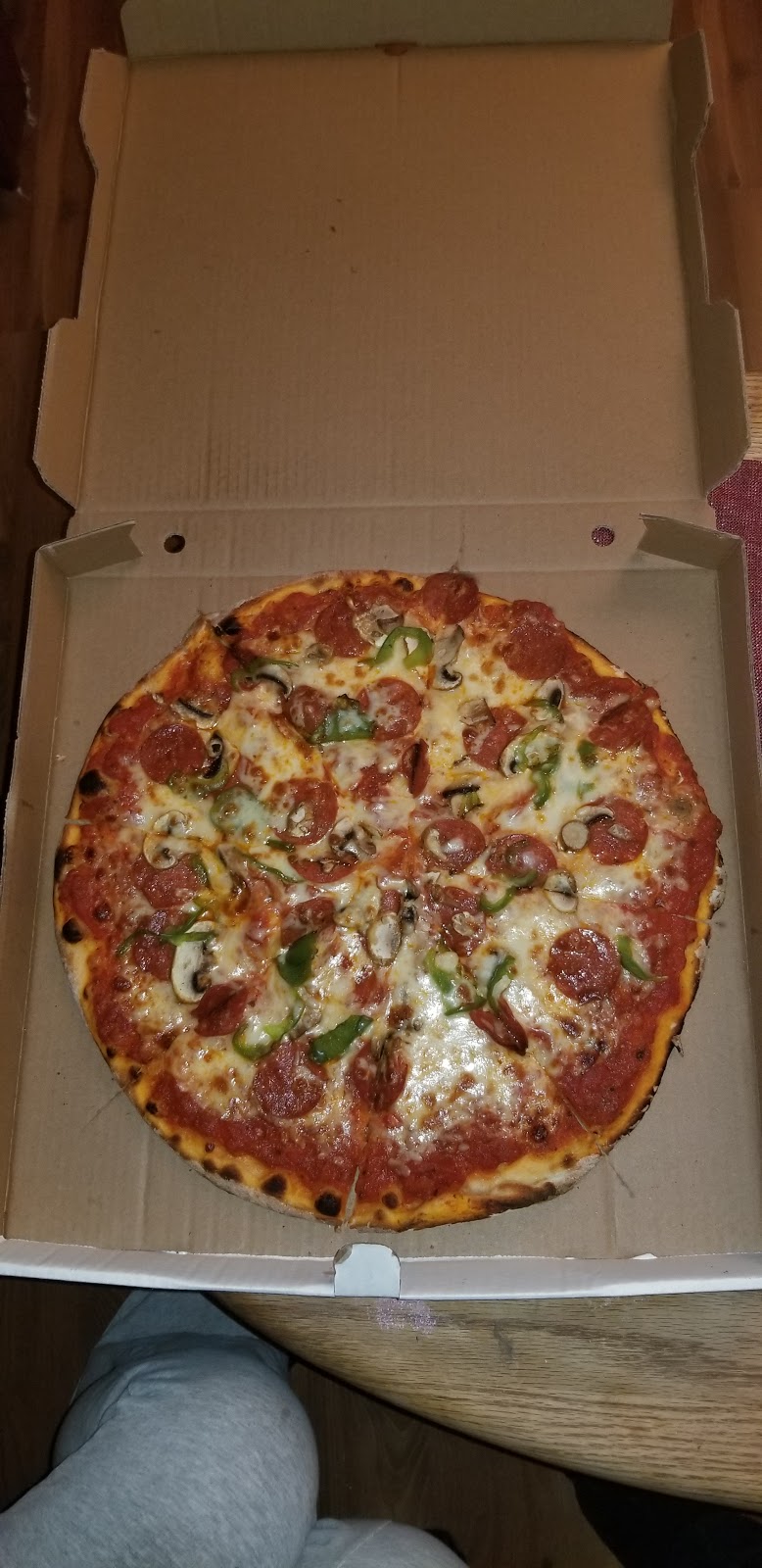 Bayview Beach Pizza | 354 Limerick St, Innisfil, ON L0L 1K0, Canada | Phone: (705) 290-1577