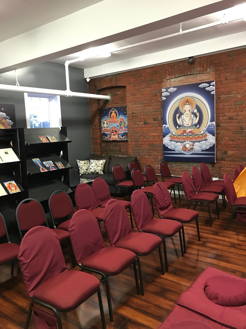 Samudra Kadampa Buddhist Centre | 370 Main St E, Hamilton, ON L8N 1J6, Canada | Phone: (905) 523-9533