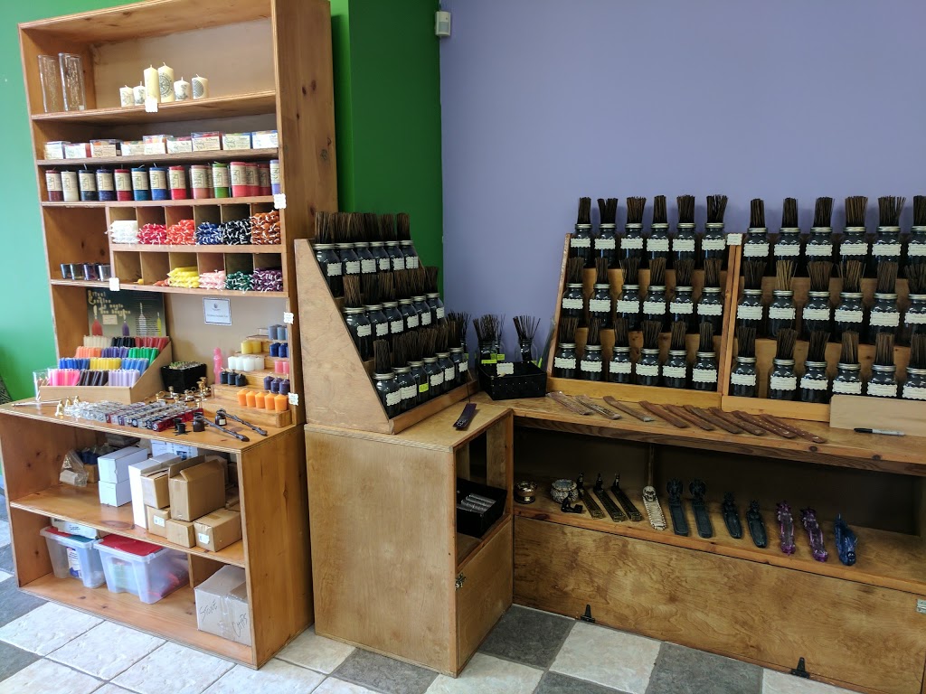 Mystic Moons Books & Brews | 531 Main St, Moncton, NB E1C 1C5, Canada | Phone: (506) 384-6666