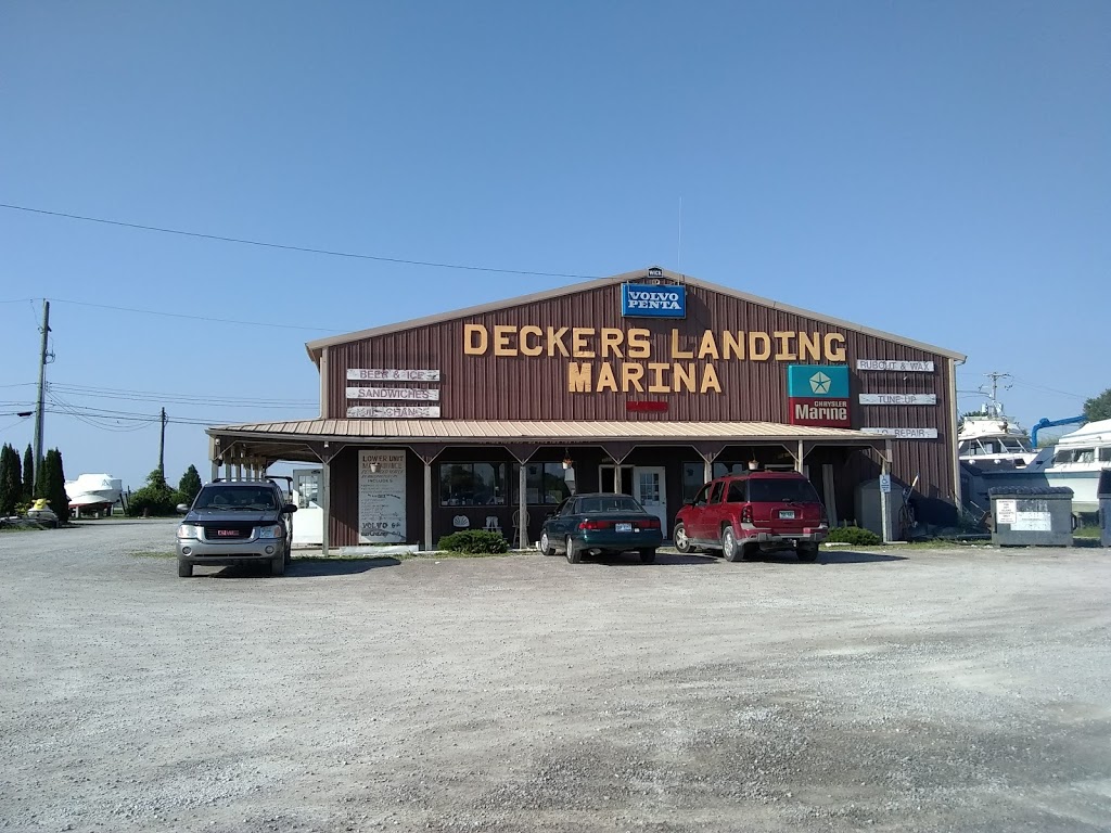 Deckers Landing 810-794-4641 marina | restaurant | 9081 Anchor Bay Dr, Clay Township, MI 48001, USA | 8107943852 OR +1 810-794-3852