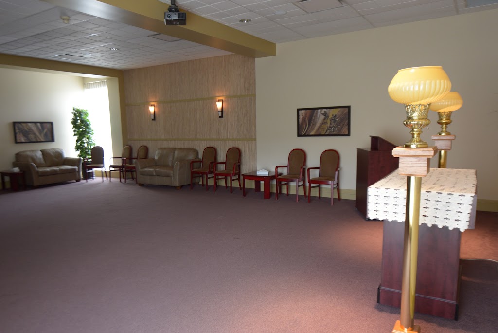 Coopérative funéraire des Deux Rives - Centre du Plateau | 693 Av. Nérée-Tremblay, Québec, QC G1N 4R8, Canada | Phone: (418) 688-2411