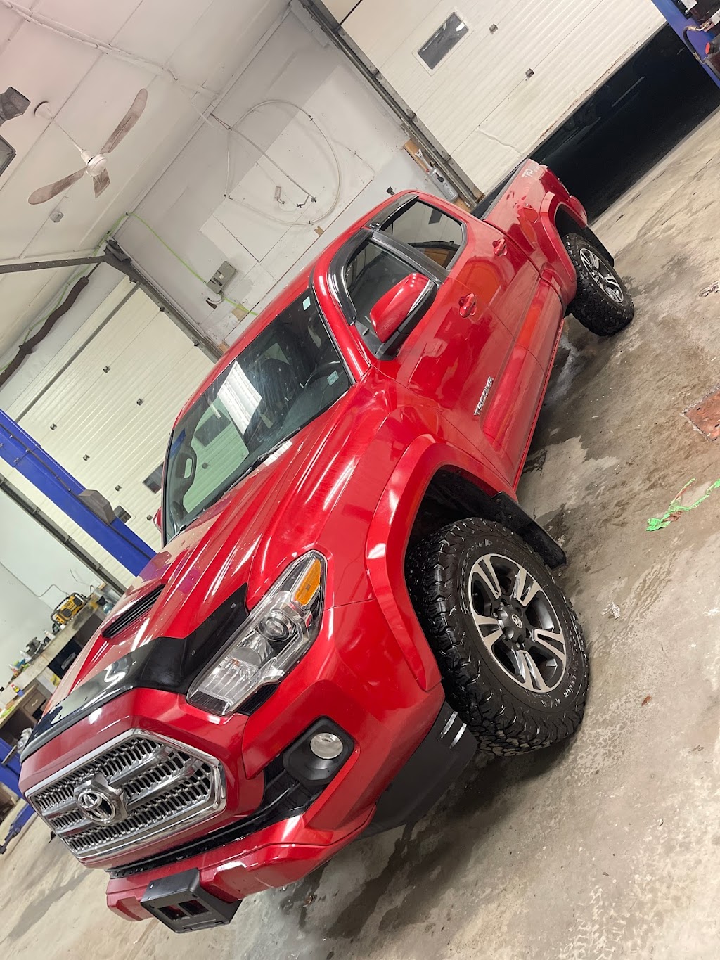 Syri Auto Ltd | 76 Commerical Dr, Harrietsfield, NS B3V 1A4, Canada | Phone: (902) 789-5544