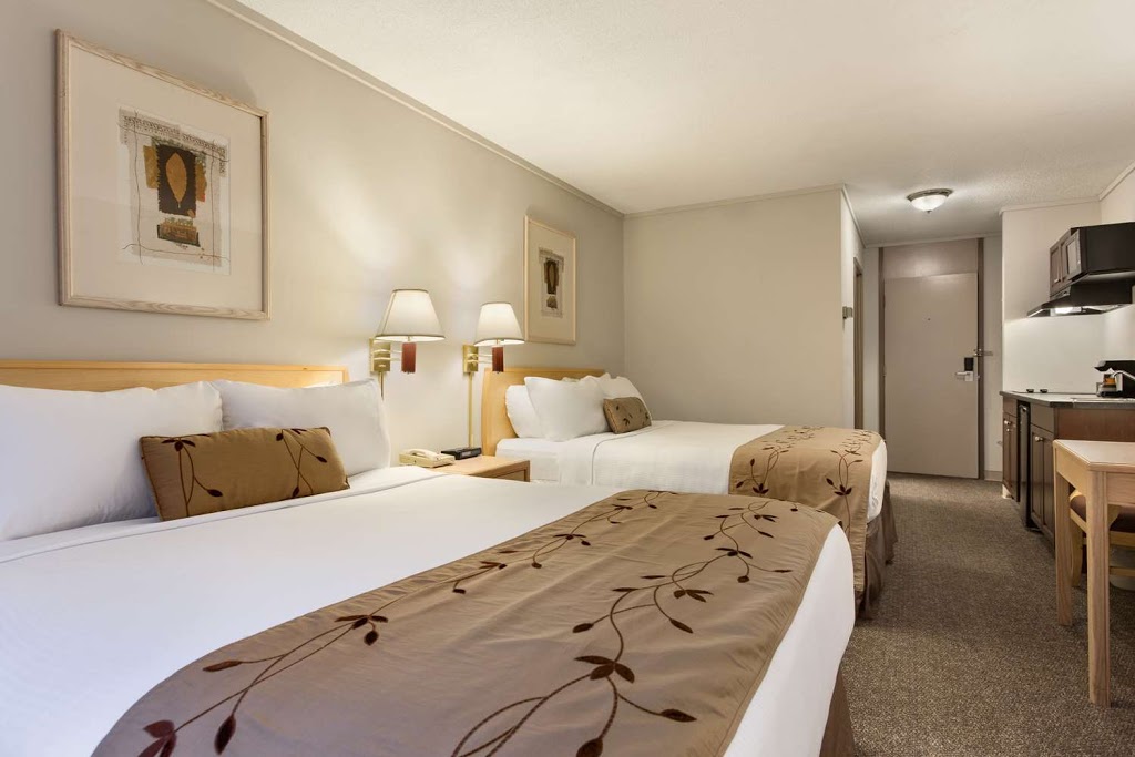 Travelodge by Wyndham Victoria Airport | 2280 Beacon Ave W, Sidney, BC V8L 1X1, Canada | Phone: (250) 656-1176