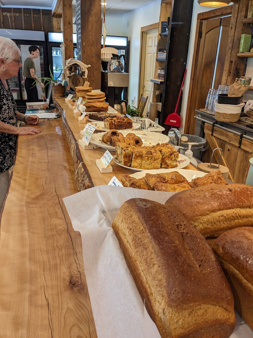 Bees Knees General Store & Bakery | 498 Main St, Lawrencetown, NS B0S 1M0, Canada | Phone: (902) 955-0230