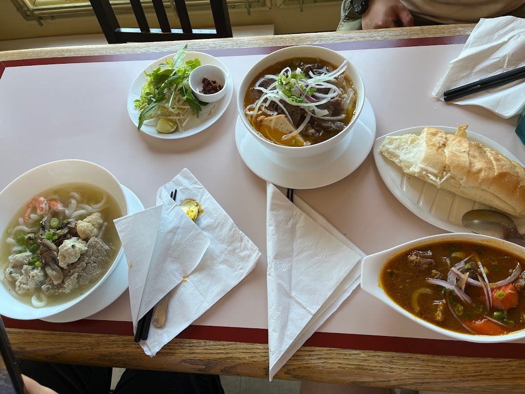 Mai Thi Restaurant | 19 Biggs Dr, Riverview, NB E1B 3Y8, Canada | Phone: (506) 204-7035
