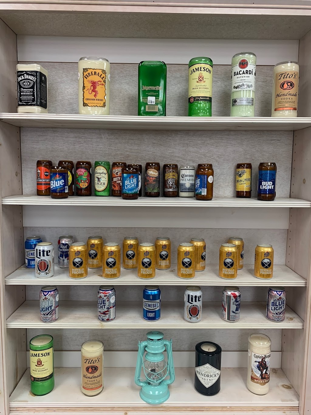 Millers Town & Country Gifts | 10440 Main St #7, Clarence, NY 14031, USA | Phone: (716) 406-7209
