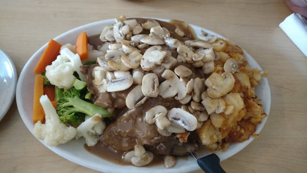 Teds Restaurant | 404 Old Kingston Rd, Scarborough, ON M1C 1B6, Canada | Phone: (416) 282-2204