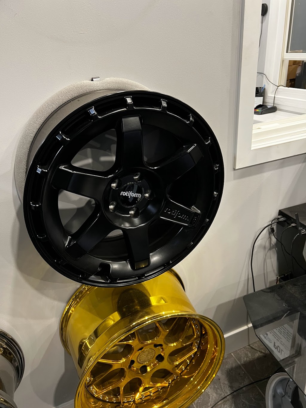 V8 Auto Tire Center | 15 Zenith Dr, Scarborough, ON M1K 1K5, Canada | Phone: (647) 236-3600