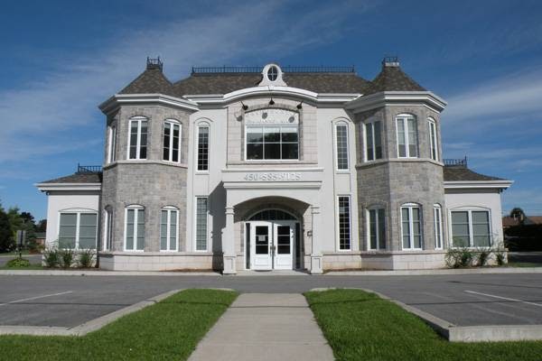 Centre Orthodontique Lafond | 893 Rue Notre-Dame, Repentigny, QC J5Y 1C6, Canada | Phone: (450) 585-9125