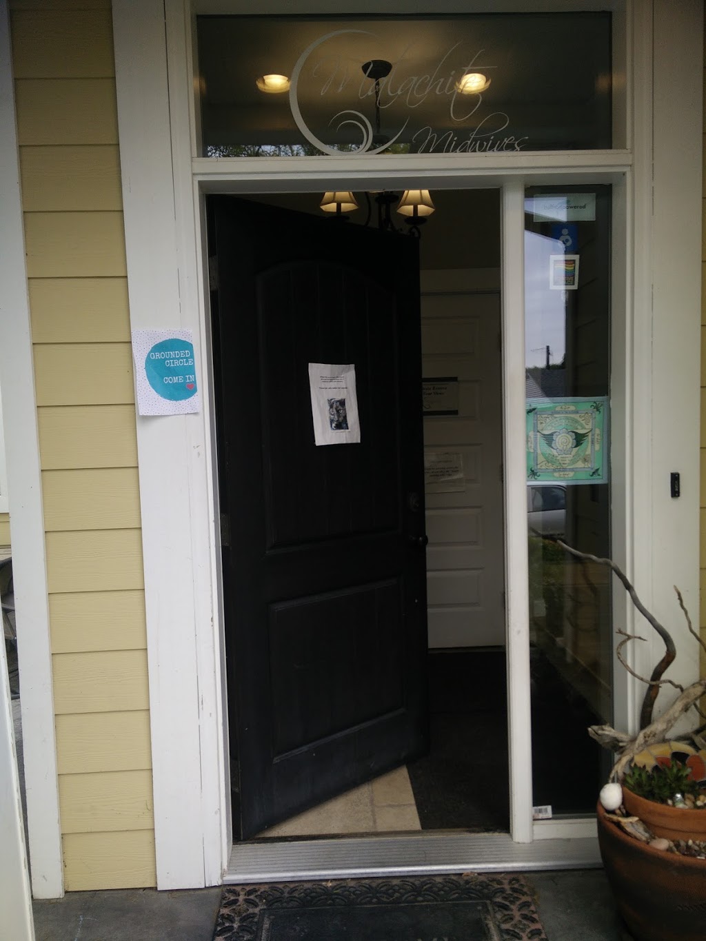 Grounded Birth | 1838 Edgehill Ave, Kelowna, BC V1V 1R7, Canada | Phone: (778) 214-3825