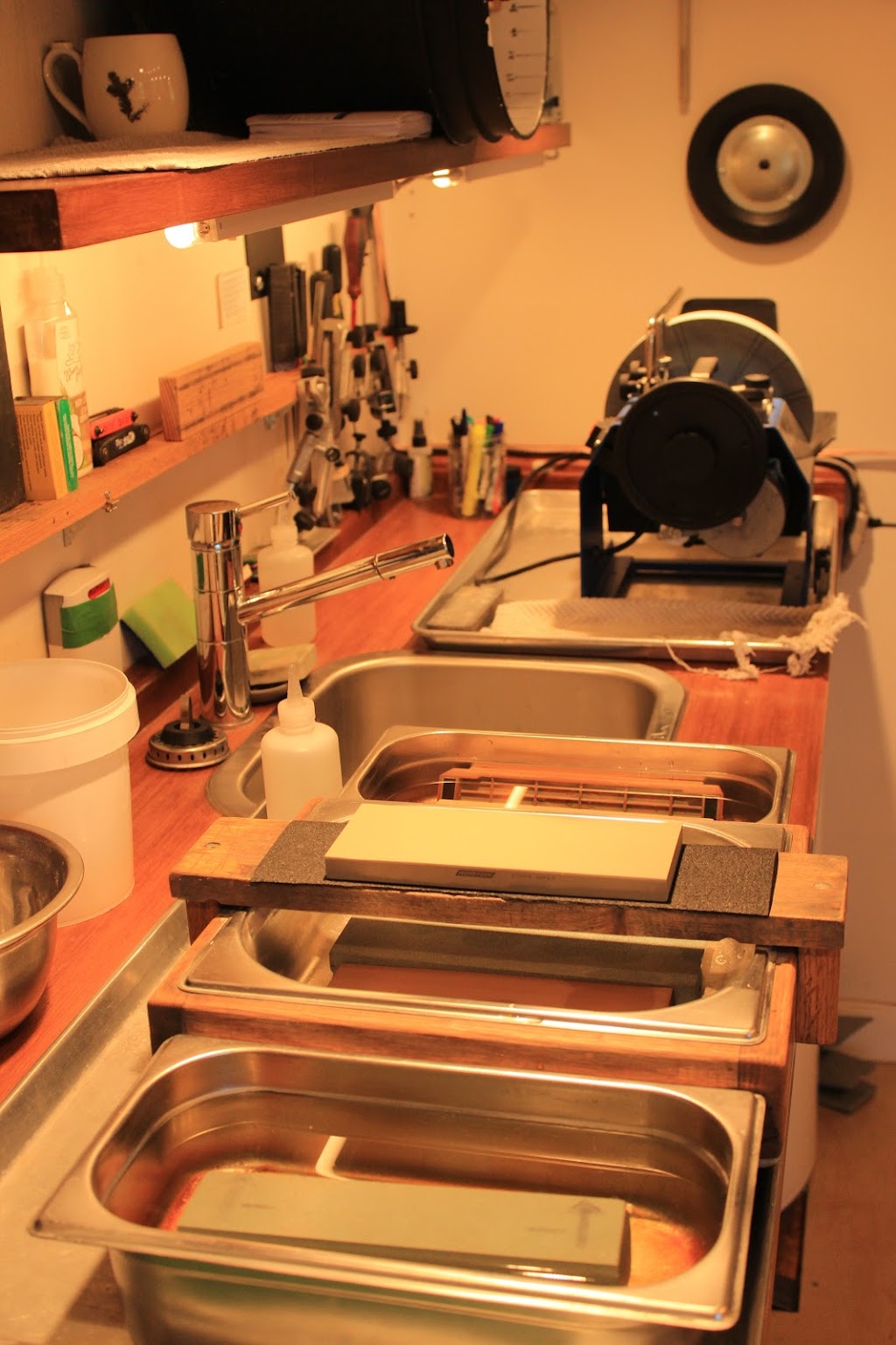 LAiguisoir | 1389 Rue de la Sapinière, Val-David, QC J0T 2N0, Canada | Phone: (819) 774-0888