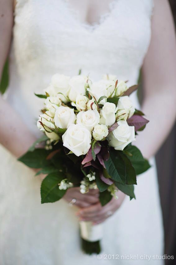 The Flower Barn & 1864 Boutique | 7716 Rochester Rd, Gasport, NY 14067, USA | Phone: (716) 772-2099