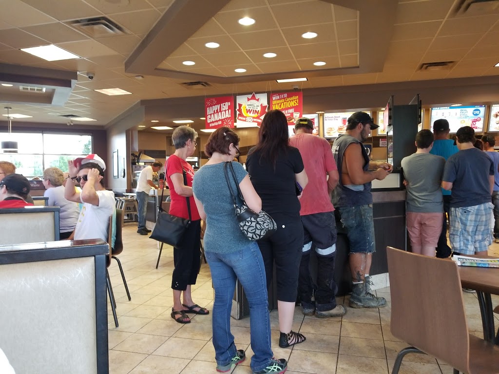 Tim Hortons | 305 Arthur St S, Elmira, ON N3B 2P5, Canada | Phone: (519) 669-0041