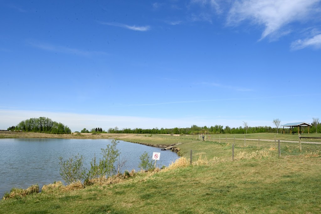 Umbach Off-leash Dog Park | 969 Boulder Blvd, Stony Plain, AB T7Z 2Y2, Canada