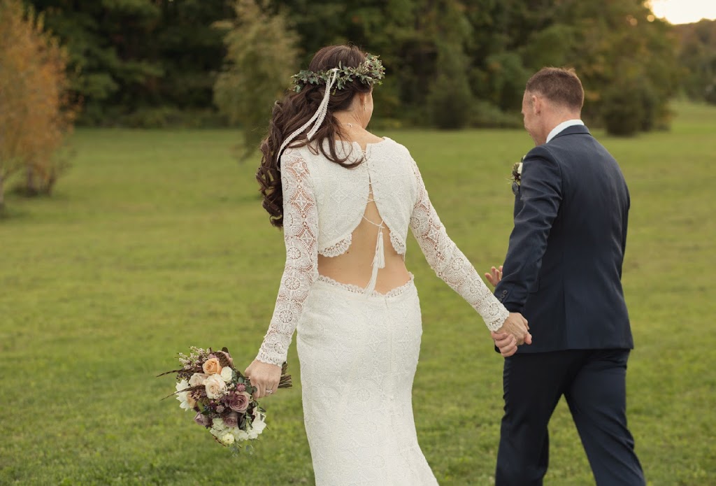 Tied Photo & Films | 627127 Grey County Rd 119, Clarksburg, ON N0H 1J0, Canada | Phone: (416) 662-3749