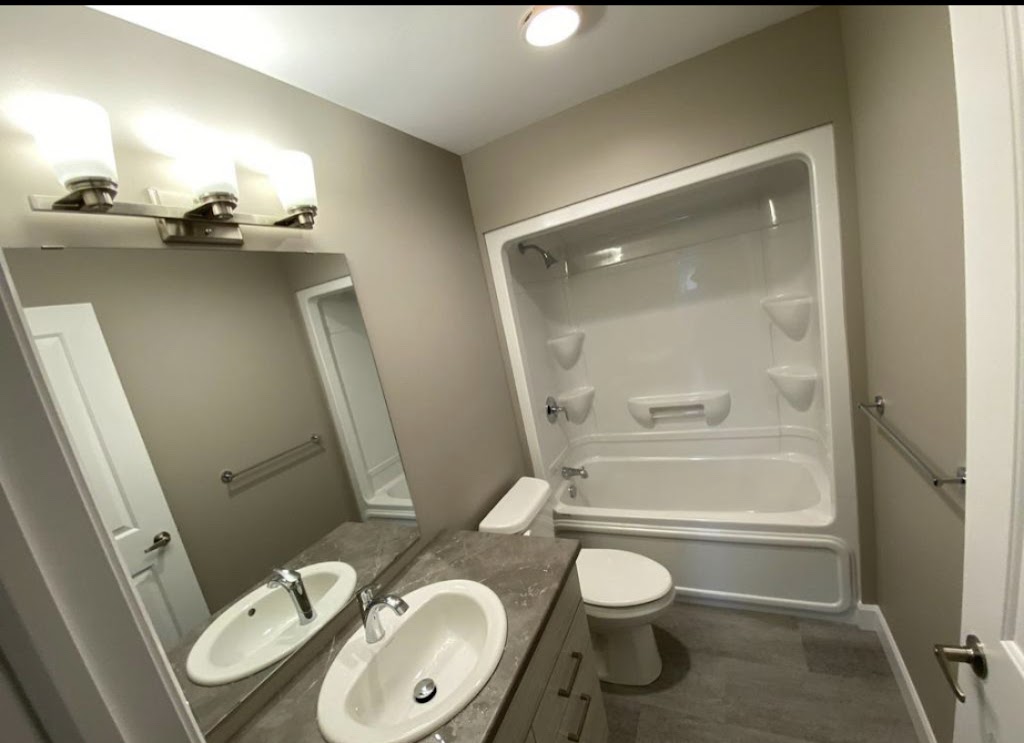 Sparx Cleaner Brampton West | 19 Calmist Crescent, Brampton, ON L6Y 4L5, Canada | Phone: (416) 602-4113