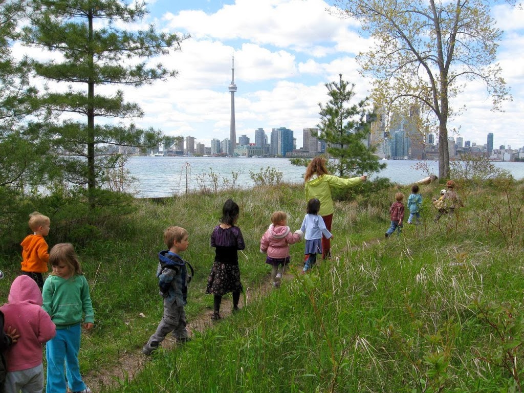 Waterfront Montessori | 18 Wyandot Ave, Toronto, ON M5J 2M9, Canada | Phone: (416) 203-1017