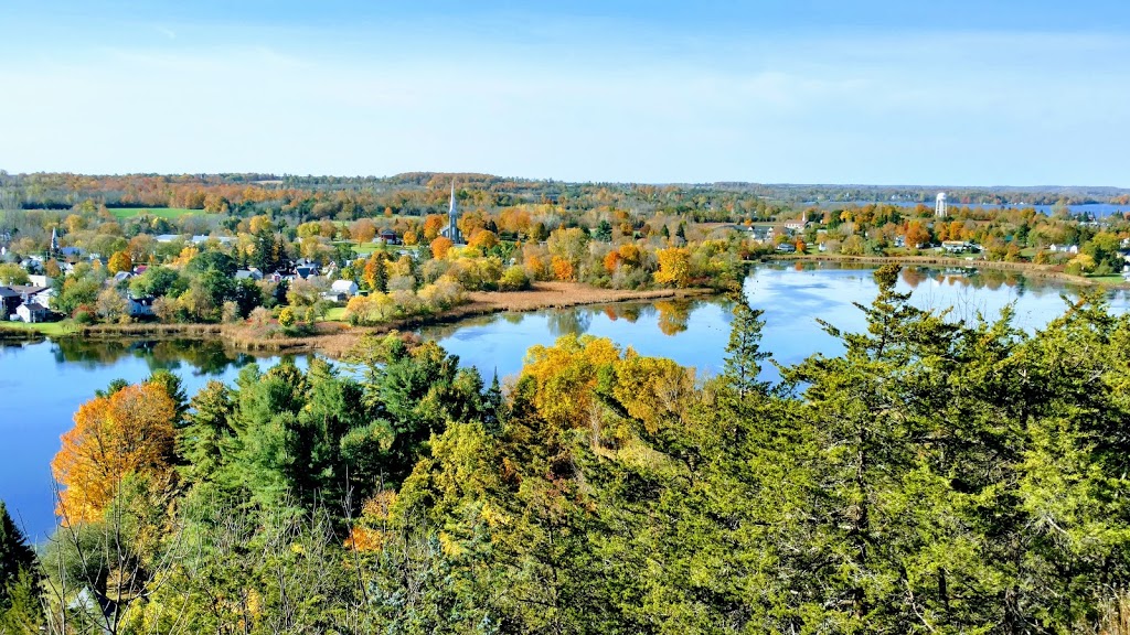 Foley Mountain Conservation Area | 105 Foley Mountain Ln, Westport, ON K0G 1X0, Canada | Phone: (613) 273-3255