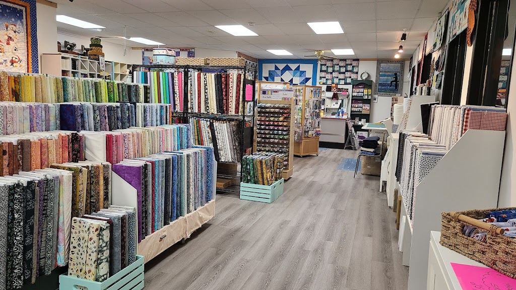 Algonquin Sewing Center | 1049 Victoria St #3, Petawawa, ON K8H 2E2, Canada | Phone: (613) 732-4789