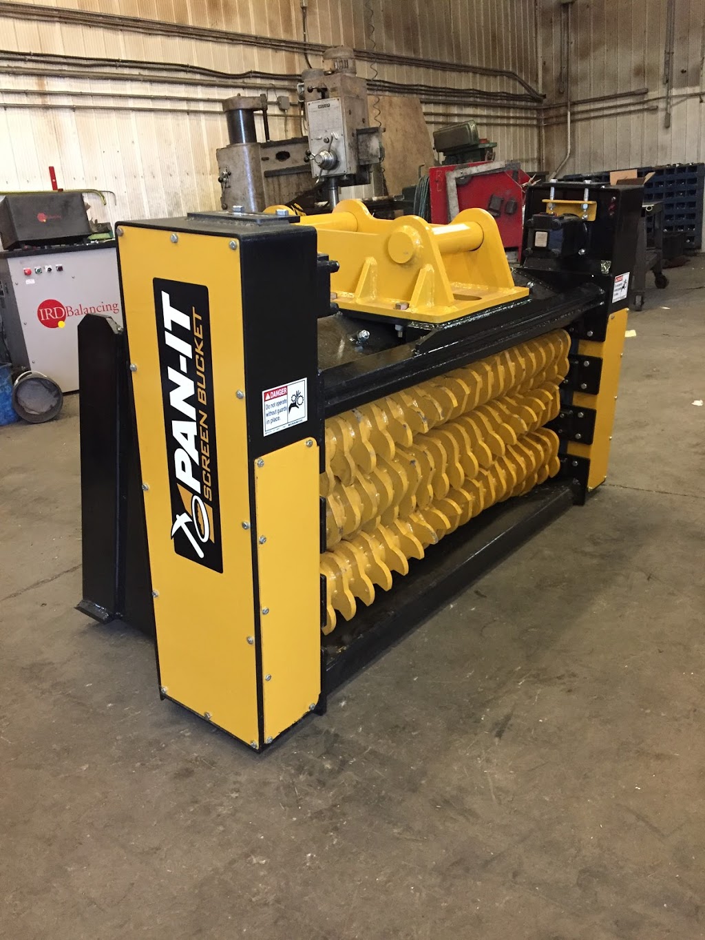 Widemans Farm Service | 26 Hemitite Rd, Madoc, ON K0K 2K0, Canada | Phone: (613) 473-4745