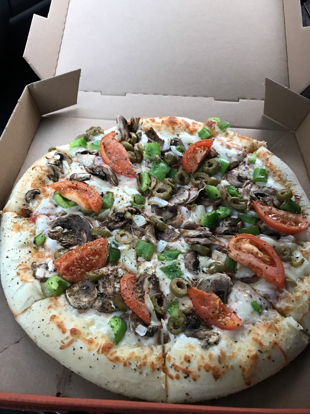 Little Caesars Pizza | 1500 Upper Middle Rd, Burlington, ON L7P 3P5, Canada | Phone: (905) 335-4623