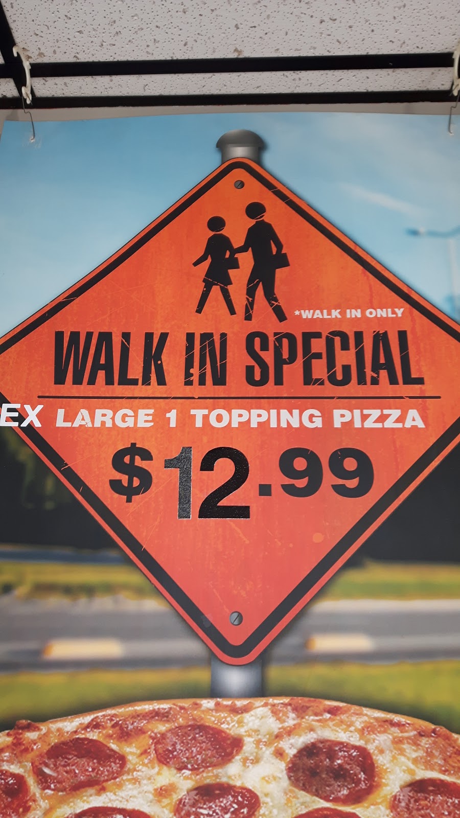 Robins Donuts | 300 May St S, Thunder Bay, ON P7E 1B6, Canada | Phone: (807) 622-2701