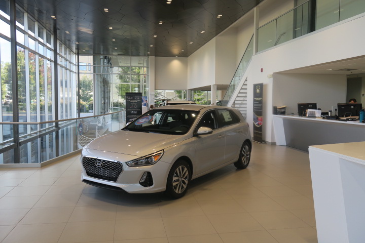 Hyundai Longueuil | 1680 Boulevard Marie-Victorin, Longueuil, QC J4G 1A5, Canada | Phone: (877) 558-2483