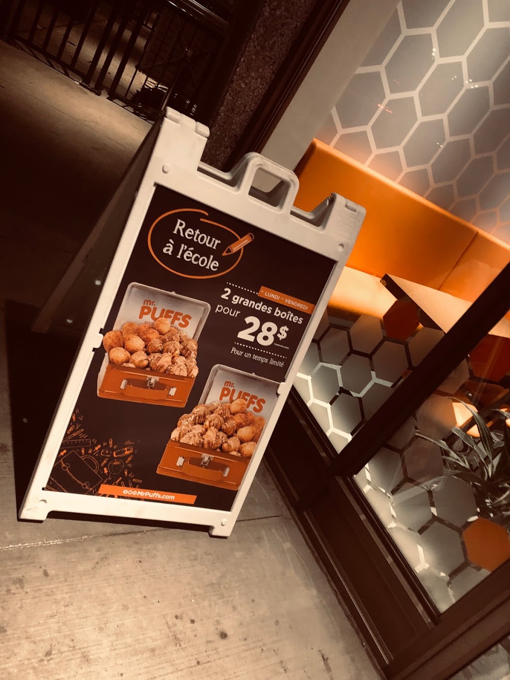 Mr. Puffs Trois-Rivières | 3490 Boulevard des Forges, Trois-Rivières, QC G8Y 5H5, Canada | Phone: (819) 840-7405
