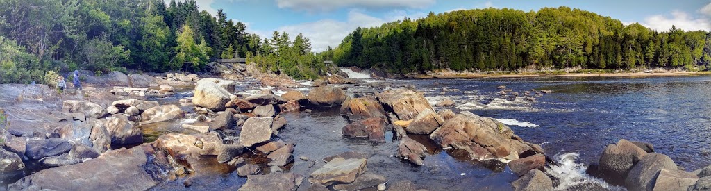 Parc des Chutes de Montauban | 100-190 Route du Moulin, Notre-Dame-de-Montauban, QC G0X 1W0, Canada | Phone: (418) 336-2640