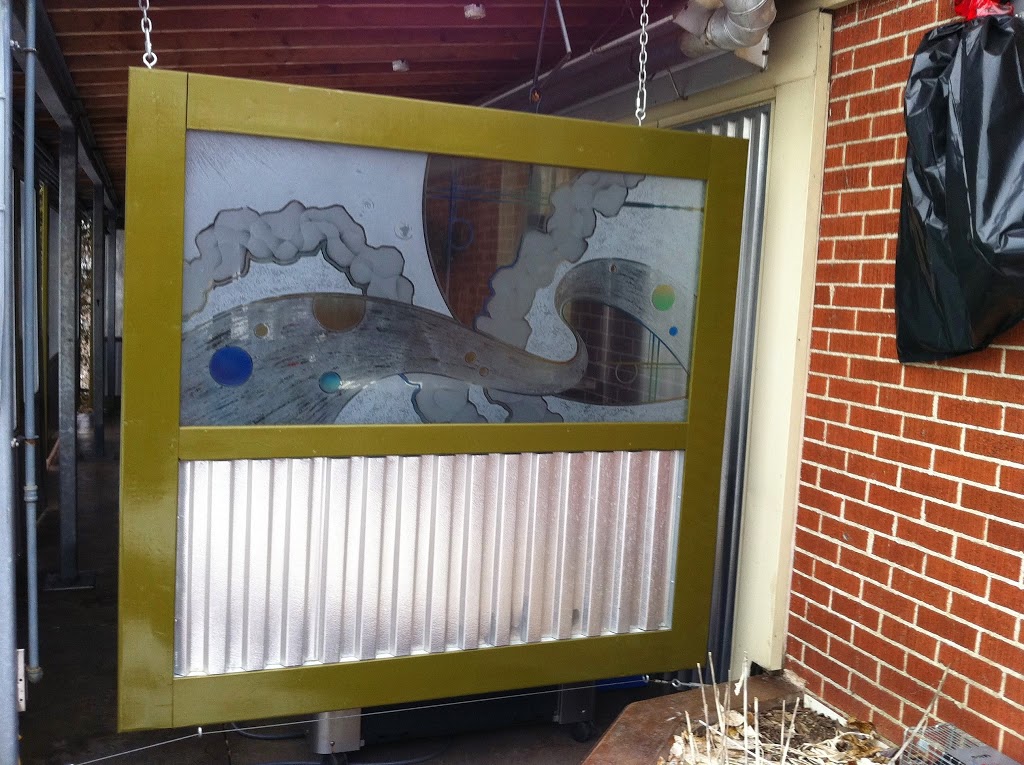 Blue Sky Glass Studio | 43 Albemarle St, Hamilton, ON L8L 7G5, Canada | Phone: (905) 547-6131