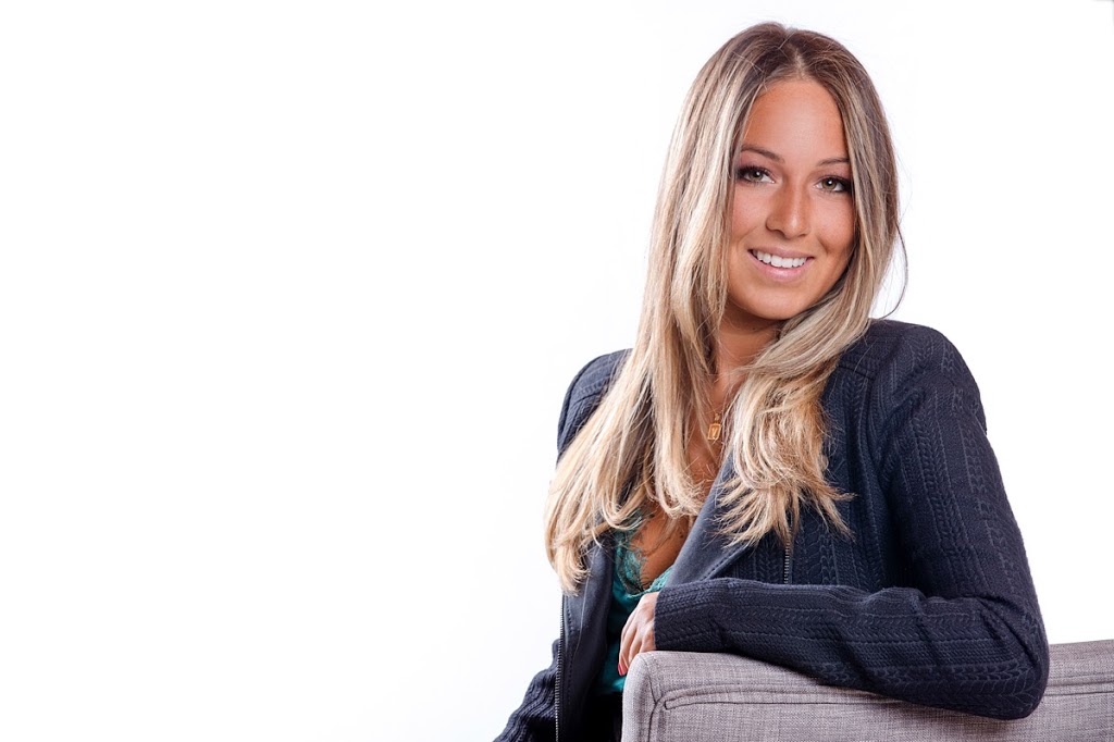 Vanessa Vinces Life Insurance Broker | 290 Rowntree Dairy Rd, Woodbridge, ON L4L 9J7, Canada | Phone: (416) 543-9959