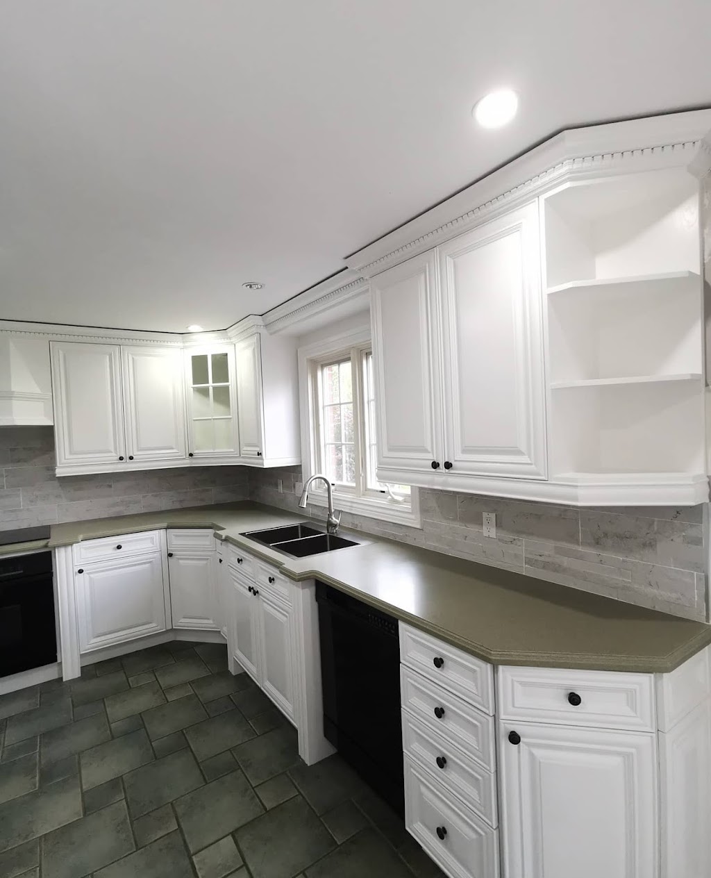 GVM PAINTING LTD | 1750 Sismet Rd #1, Mississauga, ON L4W 1R6, Canada | Phone: (905) 714-3549