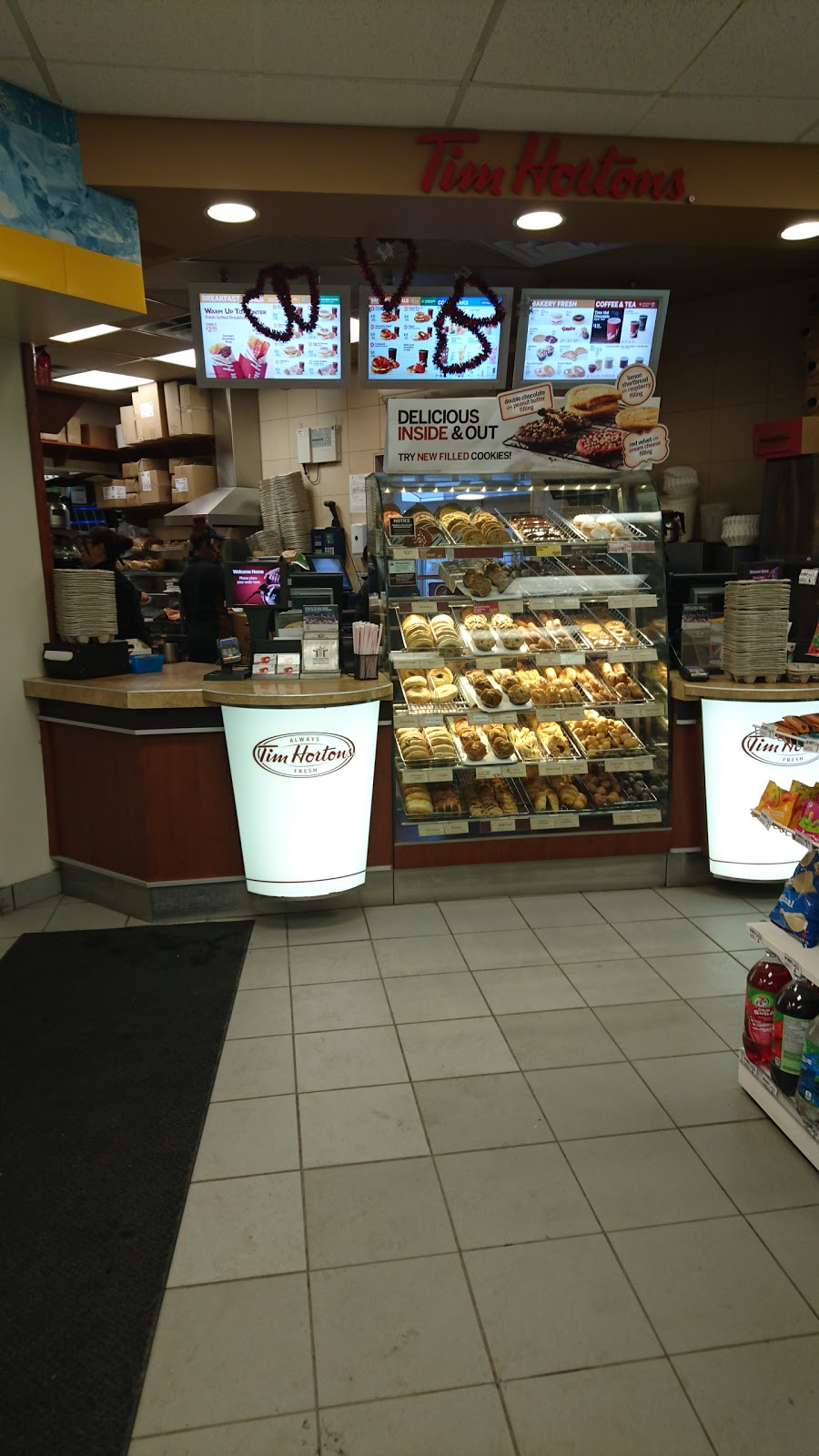 Tim Hortons | 240 16 Ave NE, Calgary, AB T2E 1J8, Canada | Phone: (403) 250-9975