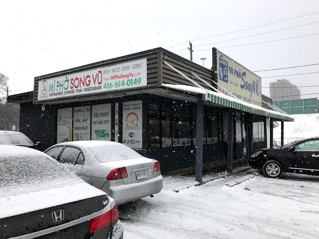 Mi Pho Song Vu | 2109 Jane St, North York, ON M3M 1A2, Canada | Phone: (416) 614-0149
