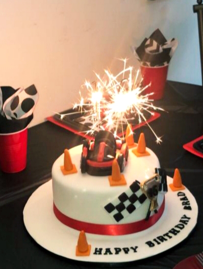 Royal Cakes by Annette | 1771 Westcreek Dr, Pickering, ON L1V 6M9, Canada | Phone: (905) 509-7892