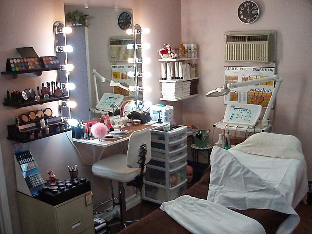 Salon Manon | 3316 Amey Rd, Harrowsmith, ON K0H 1V0, Canada | Phone: (613) 548-4695