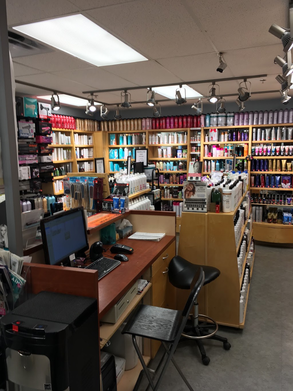 QS Hair Salon & Beauty Supply Outlet. | 4700 130 Ave SE #4, Calgary, AB T2Z 4E7, Canada | Phone: (403) 257-3477