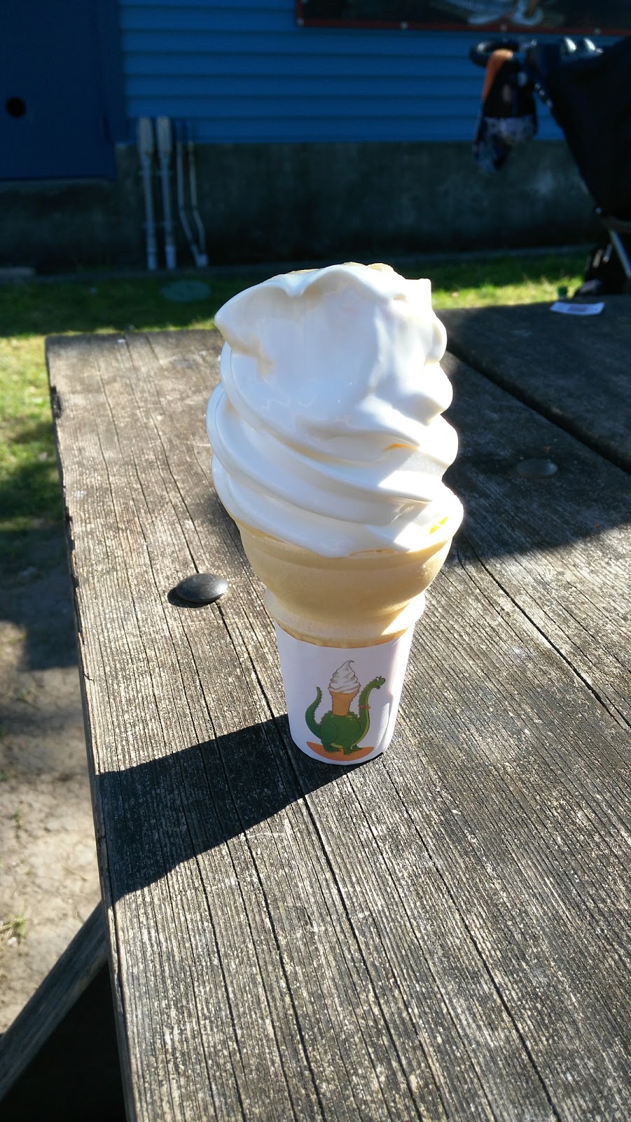 Screamers Soft Serve | Bayview St & Third Ave, Richmond, BC V7E 3K1, Canada | Phone: (604) 364-8740