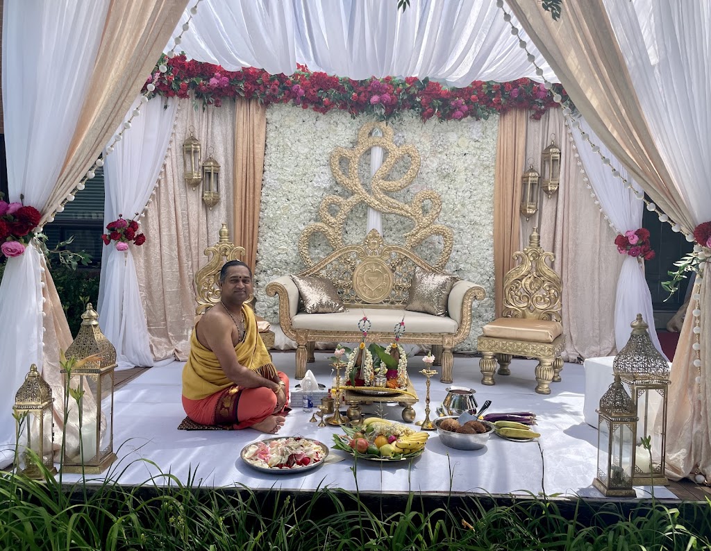 Hindu ritual service | 245 Chouinard Way, Aurora, ON L4G 1A6, Canada | Phone: (416) 846-7367