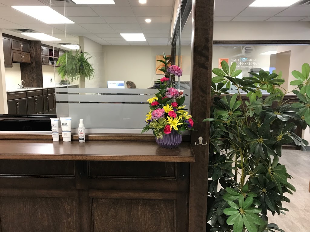 Dr Dion L Davidson | Centennial Professional Centre, 81 Exhibition St, Kentville, NS B4N 1C2, Canada | Phone: (902) 678-9530