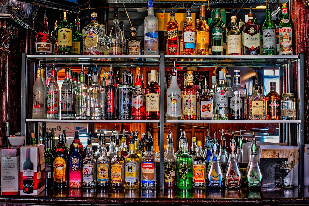 Didsbury Saloon | 2014 19 Ave, Didsbury, AB T0M 0W0, Canada | Phone: (403) 518-1222